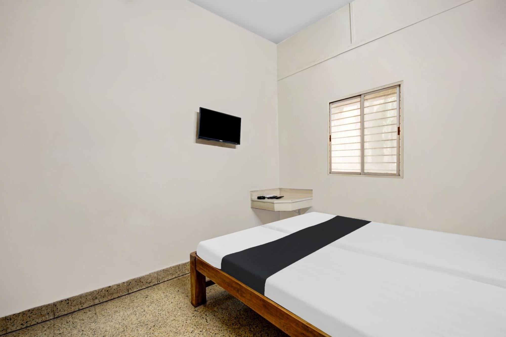Spot On Shree Ram Residency Hotel Hubli Exterior photo