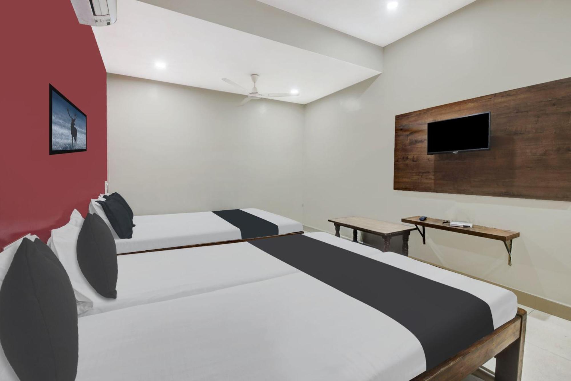 Spot On Shree Ram Residency Hotel Hubli Exterior photo