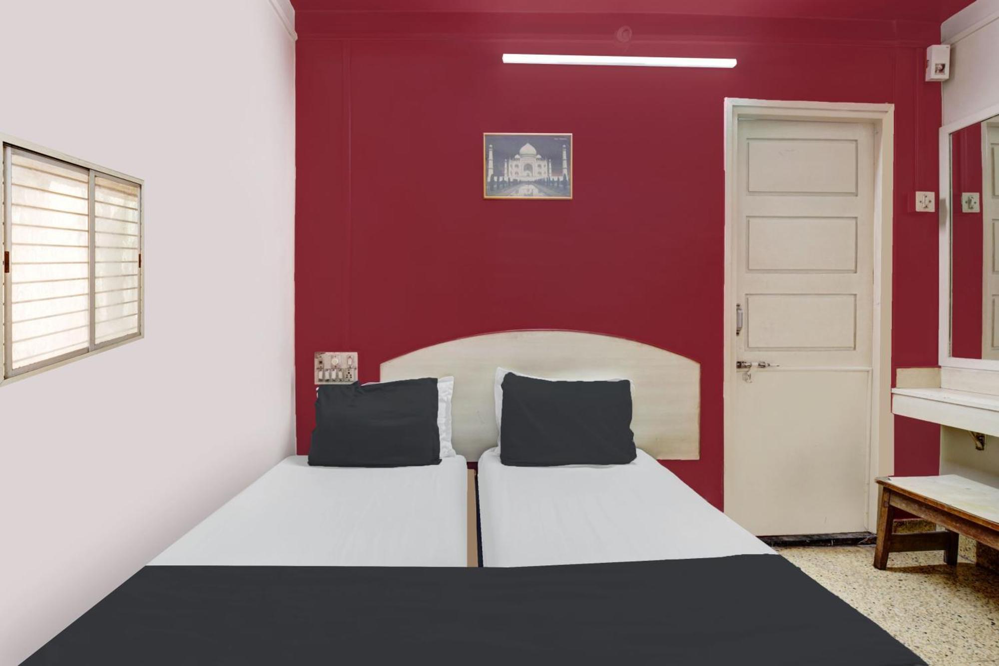 Spot On Shree Ram Residency Hotel Hubli Exterior photo